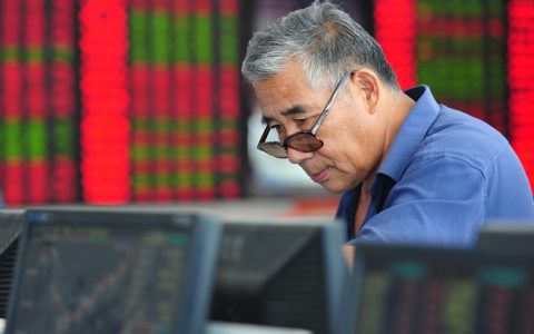 MT4喊单直播室：实时交易策略分享